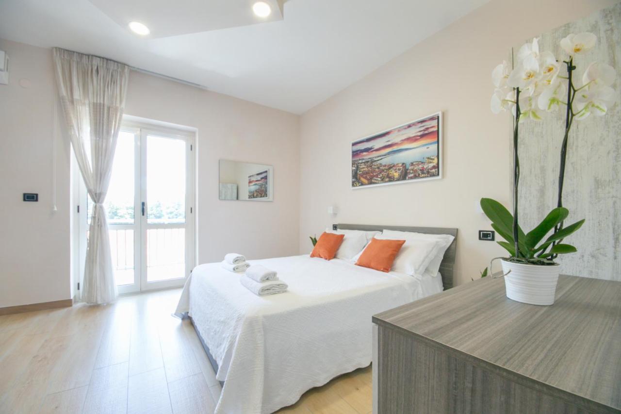 Bed and Breakfast Perla Stabia Кастелламмаре-ди-Стабия Экстерьер фото