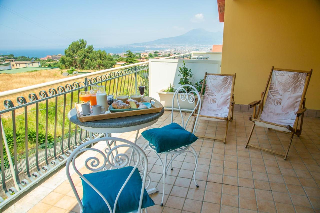 Bed and Breakfast Perla Stabia Кастелламмаре-ди-Стабия Экстерьер фото